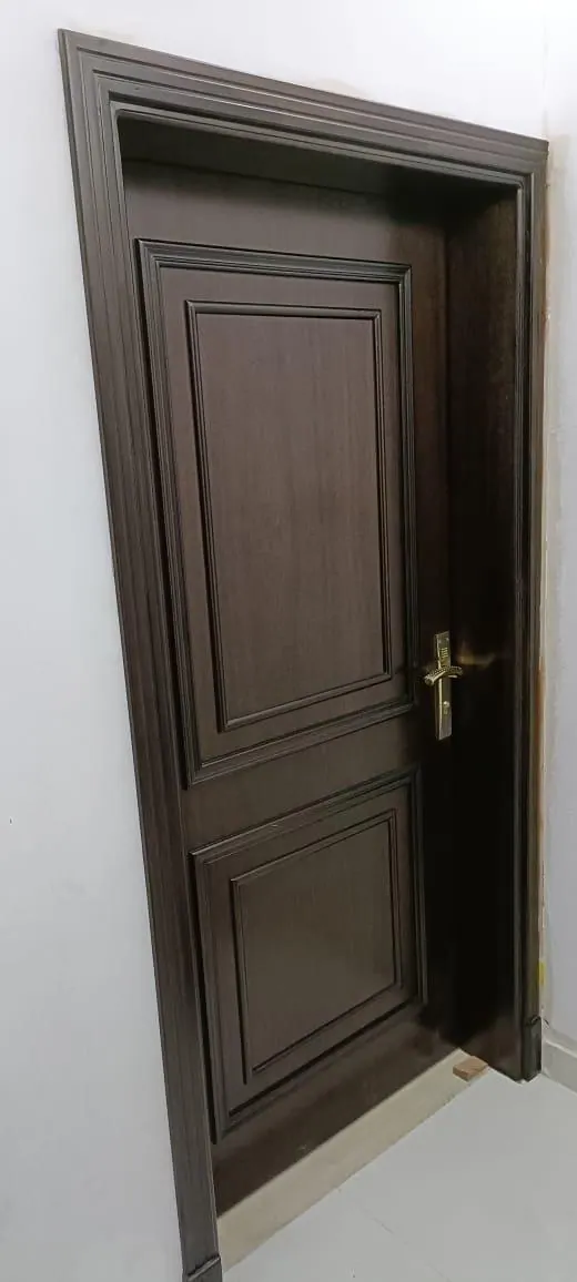 باب خشبي داخلي